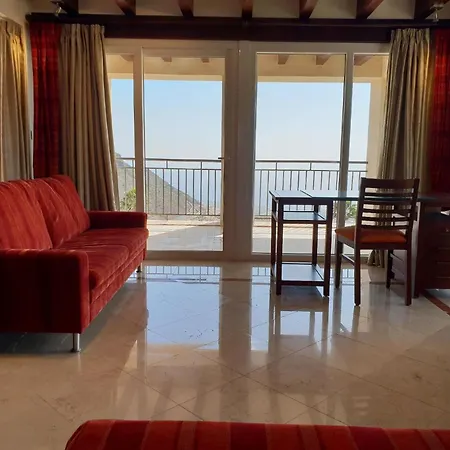 Strelitzia Mit Balkon Und Meerblick Σπίτι διακοπών *